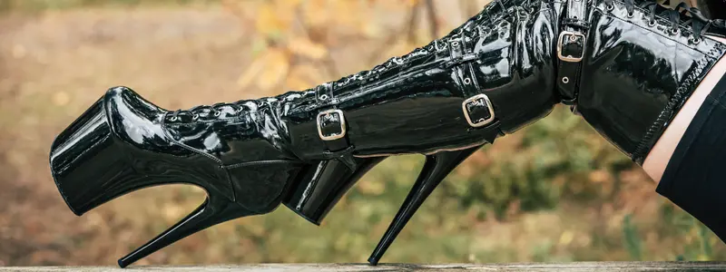 Fetish glossy thigh high boots